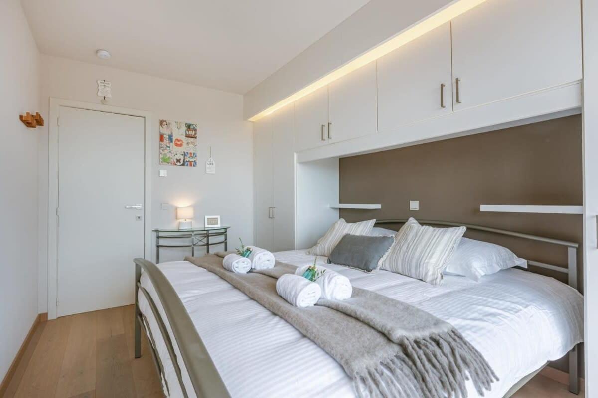 Huswell - Apartment With Stunning Sea View In Middelkerke Buitenkant foto