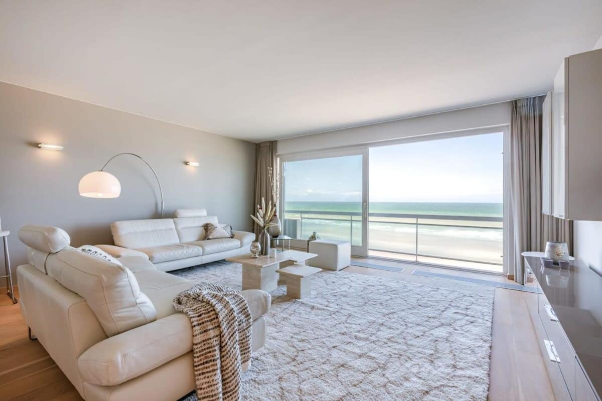 Huswell - Apartment With Stunning Sea View In Middelkerke Buitenkant foto