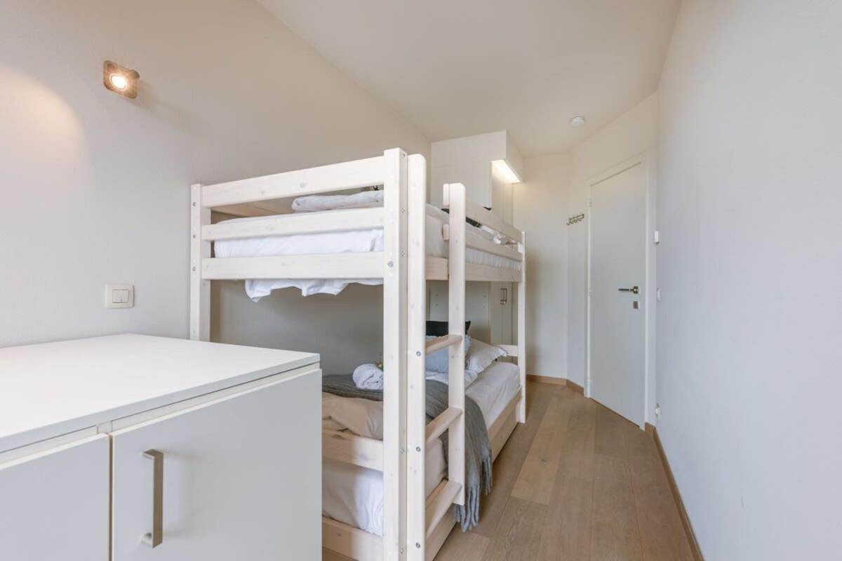 Huswell - Apartment With Stunning Sea View In Middelkerke Buitenkant foto